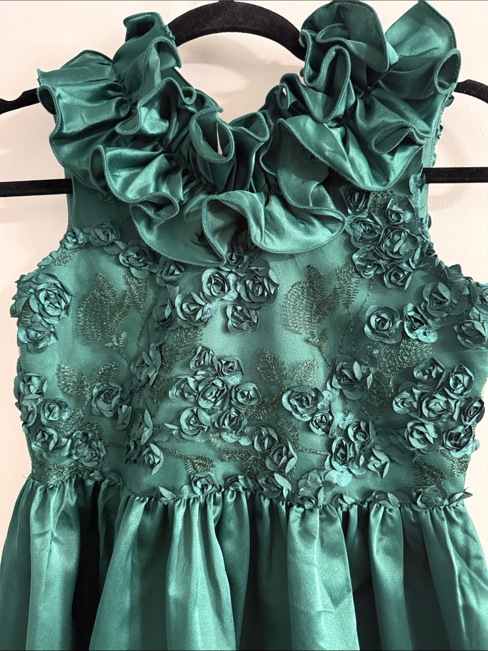 Bonnie Jean Emerald Green Ruffle Floral Satin Dress - Picture 6 of 13